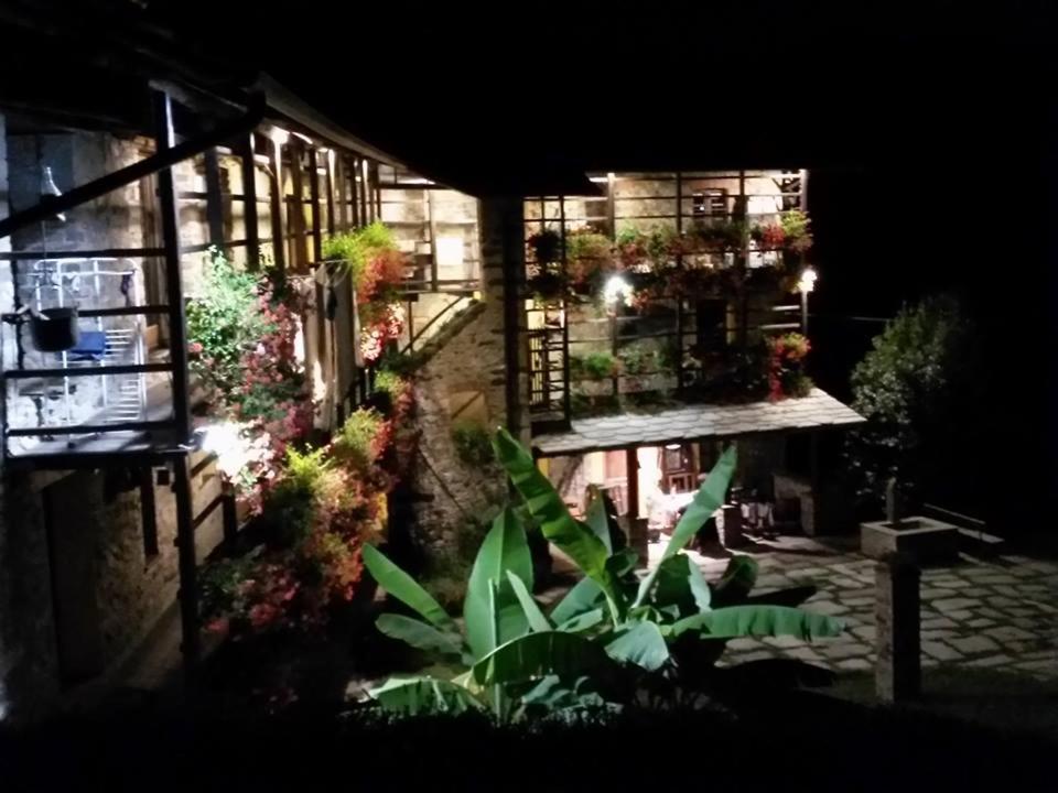 B&B "La Baita Delle Coccinelle" Varallo Exterior photo