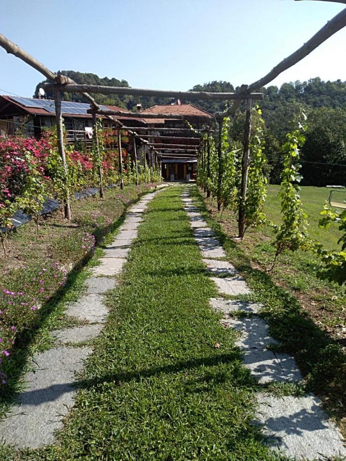 B&B "La Baita Delle Coccinelle" Varallo Exterior photo
